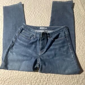 Chico's platinum girlfriend straight leg denim jeans size Chico's 0, US 4